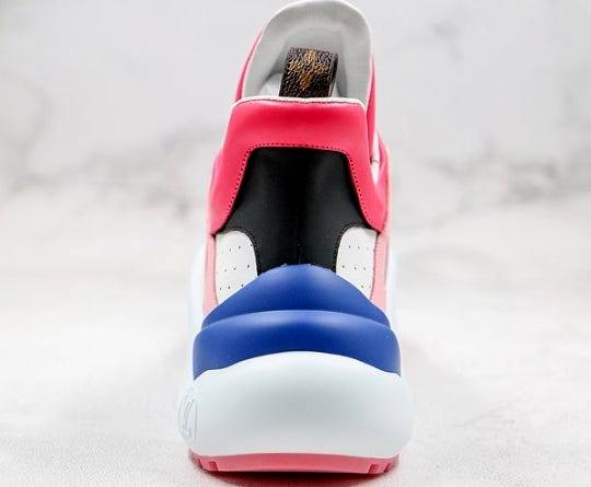 Les sneakers Louis Vuitton Archlight Femme représentent l’équilibre parfait entre l’élégance emblématique et l’innovation stylistique.