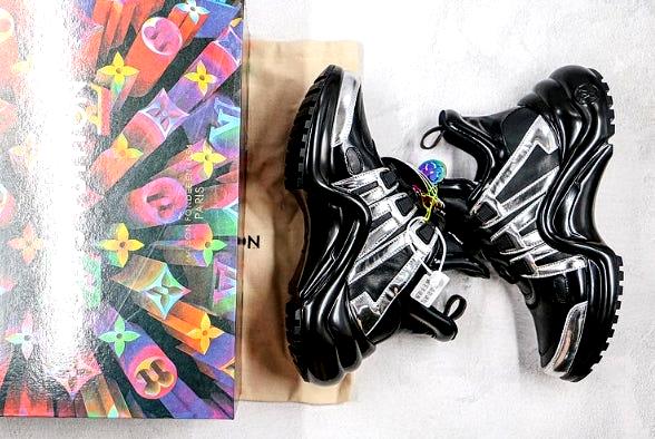 Les sneakers Louis Vuitton Archlight Femme représentent l’équilibre parfait entre l’élégance emblématique et l’innovation stylistique.