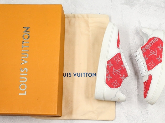 Les sneakers Louis Vuitton Low Femme représentent l’équilibre parfait entre l’élégance emblématique et l’innovation stylistique.