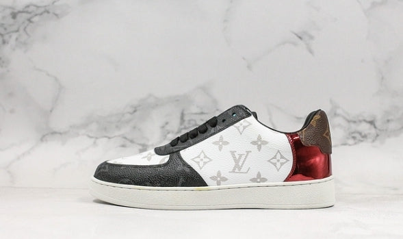 Les sneakers Louis Vuitton Low Femme représentent l’équilibre parfait entre l’élégance emblématique et l’innovation stylistique.