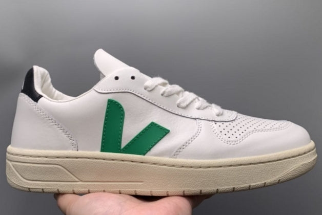 Women's Veja Shoe