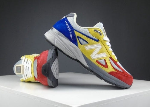 Les baskets New Balance Femme se démarquent par leur esthétique moderne et intemporelle, ainsi que par leur héritage sportif emblématique.