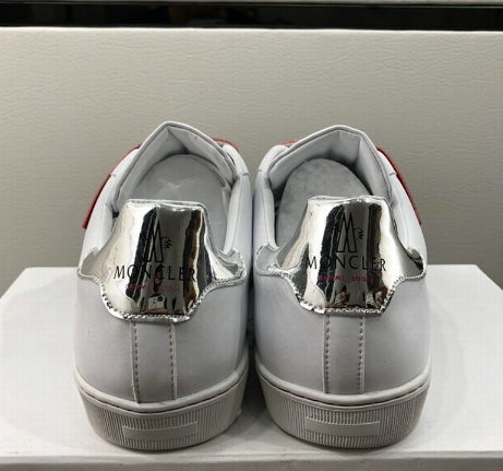 les sneakers Moncler Low Femme sont un témoignage de l'engagement de Moncler à combiner style et performance. Exceptionnel