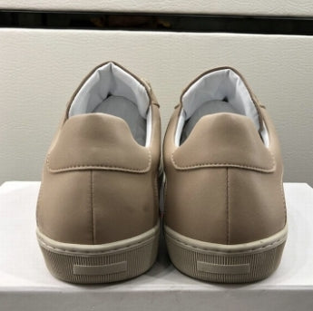 les sneakers Moncler Low Femme sont un témoignage de l'engagement de Moncler à combiner style et performance. Exceptionnel