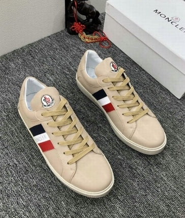les sneakers Moncler Low Femme sont un témoignage de l'engagement de Moncler à combiner style et performance. Exceptionnel