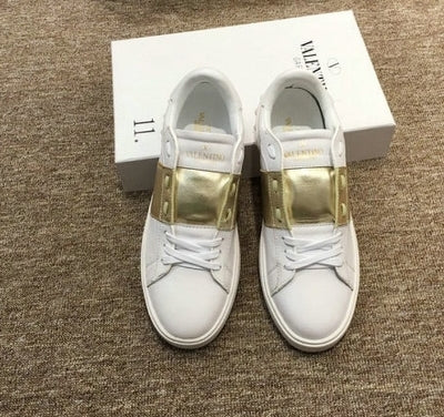 les chaussures Valentino Low Femme sont un témoignage de l'engagement de Valentino à combiner style et sophistication.