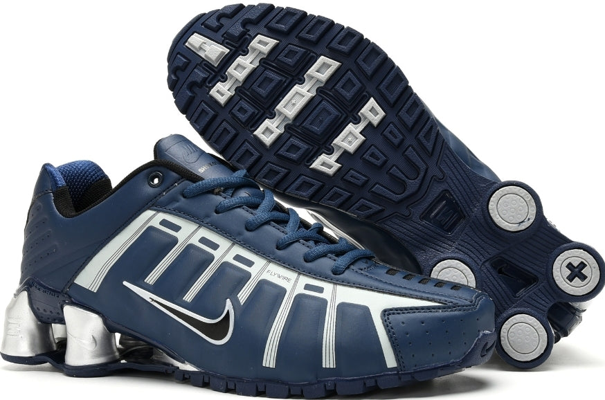 Les baskets Nike Shox NZ combinent style et performance pour les amateurs de mode et les athlètes.pas cher. Le moins cher.