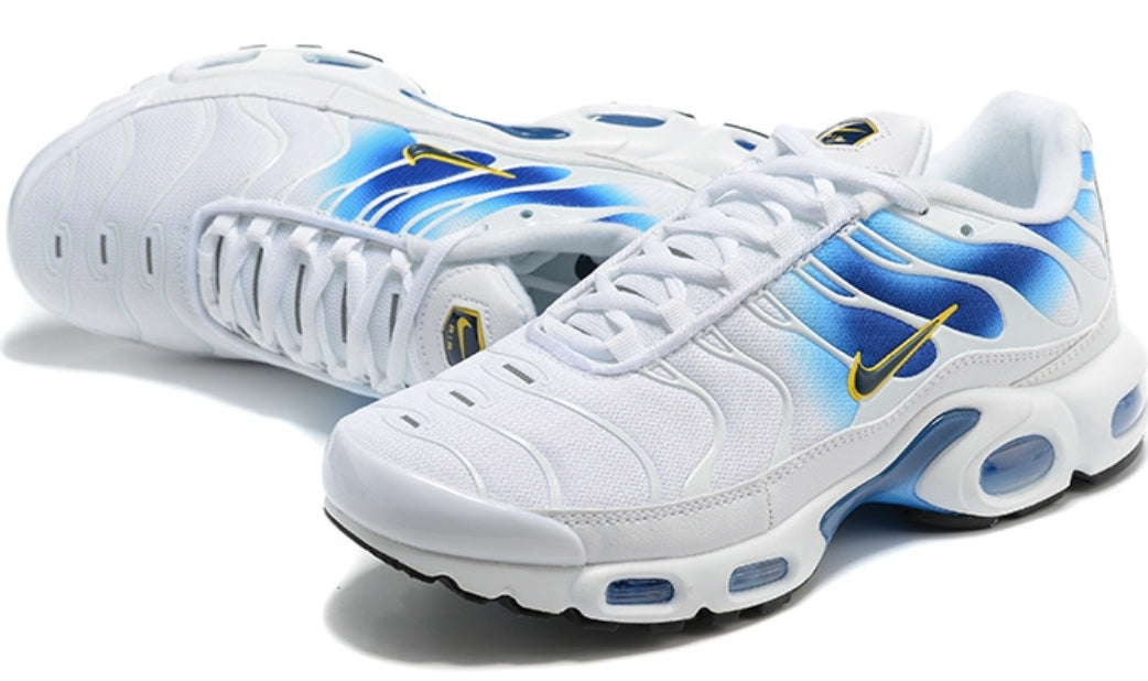baskets Nike Air Max PlusSpray Paint Swoosh White Blue