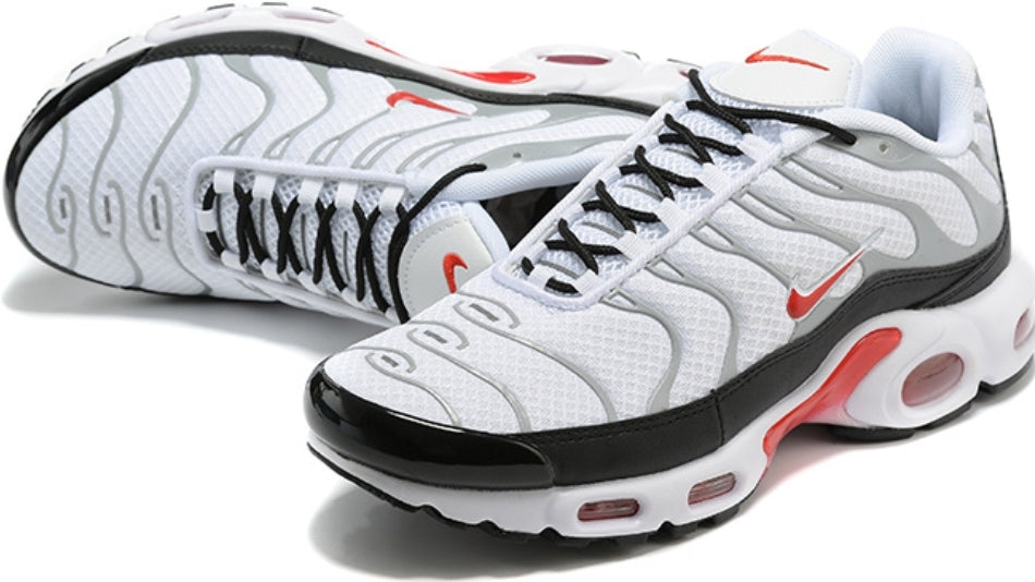 baskets Nike Air Max Plus Photon Dust Varsity Red