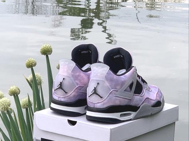 Les baskets Air Jordan 4 offrent un style iconique et une performance remarquable.
leur design distinctif pas cher. le moin cher.