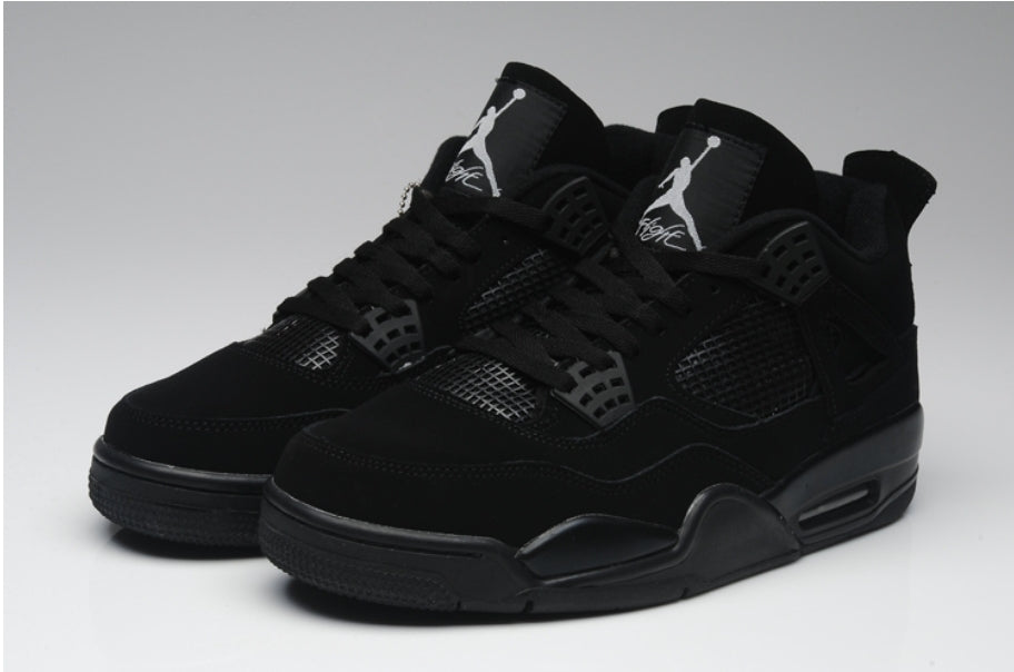 Les baskets Air Jordan 4 offrent un style iconique et une performance remarquable.
leur design distinctif pas cher. le moin cher.