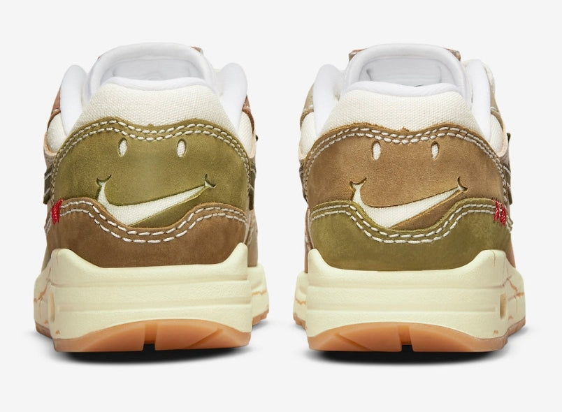 Les baskets Nike Air Max 1 sont iconiques pour leur style emblématique.retro incontournable pas cher. Le moins cher.exceptionnel