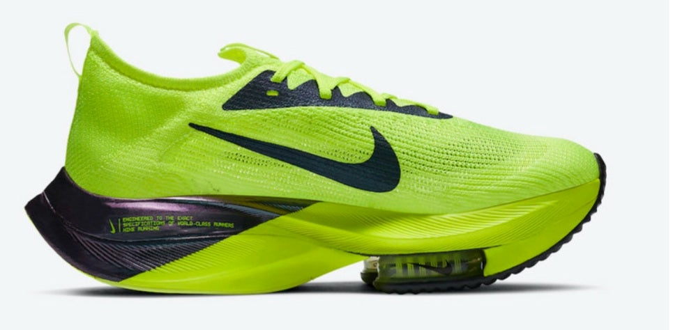 Les baskets Nike Air Zoom combinent style et performance, offrant une expérience unique. Leur design élégant. Pas cher. Le moins Cher.