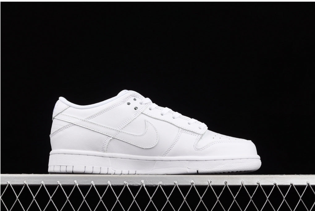 Les baskets Nike SB Dunk allient un style emblématique. design légendaire Pas cher.le moins cher .rétro incontournable exceptionnelle