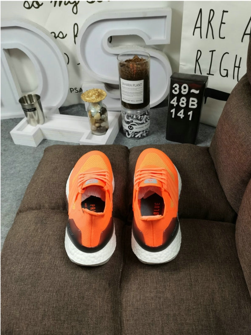 Les baskets Adidas UltraBoost 21 allient performance révolutionnaire et style incomparable.incontournable exceptionnel inoubliable.