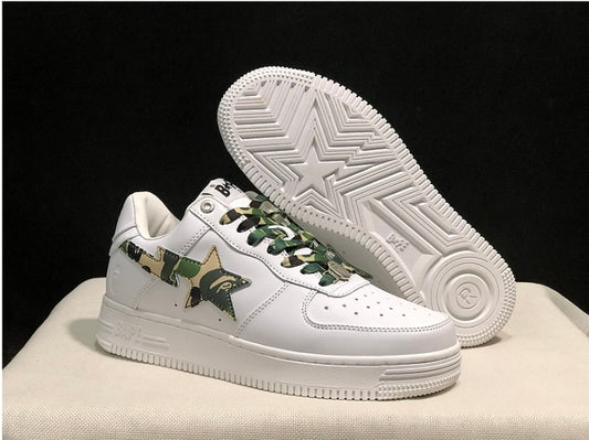 Les baskets sneakers Bape Sta incarnent un style emblématique et une tendance urbaine audacieuse.
leur design distinctif et l'utilisation.pas cher.le moins cher.