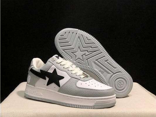 Les baskets sneakers Bape Sta incarnent un style emblématique et une tendance urbaine audacieuse.leur design distinctif.pas cher.le moins cher.