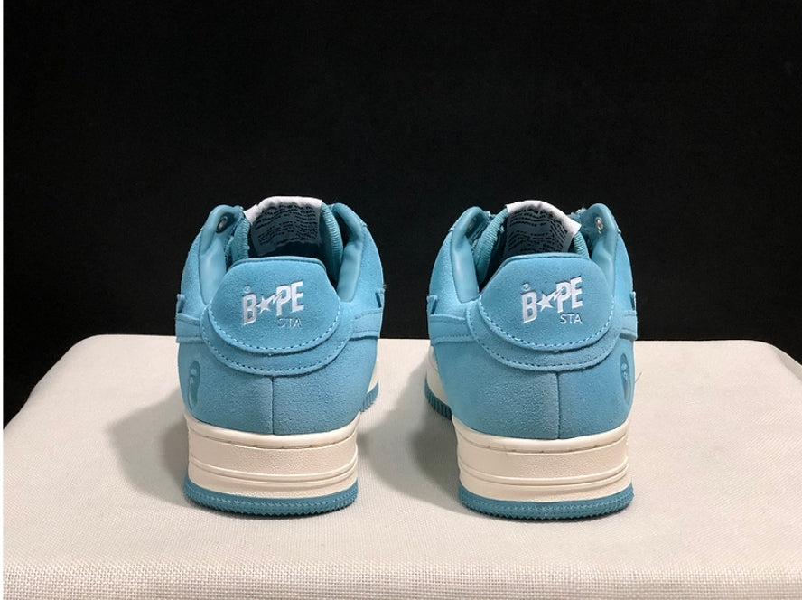 Les baskets sneakers Bape Sta incarnent un style emblématique et une tendance urbaine audacieuse.leur design distinctif.pas cher.le moins cher.