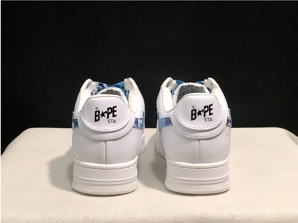 Baskets sneakers Bape Sta Low
ABC Camo White Blue (2022)