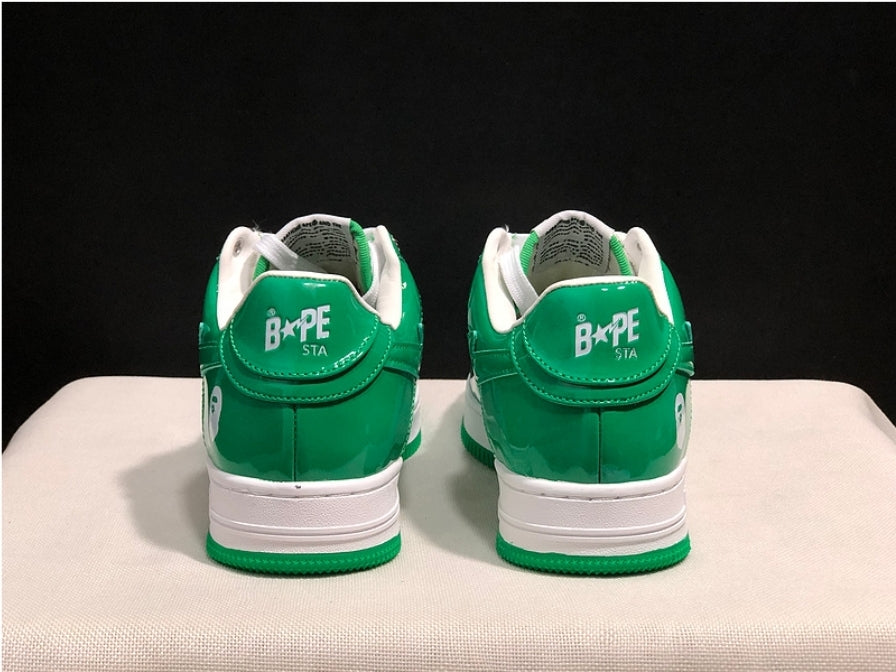 Les baskets sneakers Bape Sta incarnent un style emblématique et une tendance urbaine audacieuse.leur design distinctif.pas cher.le moins cher.