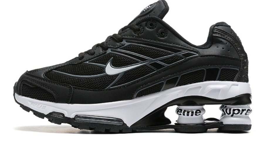 Les baskets Nike Shox Ride 2 Supreme X allient style audacieux et performance exceptionnelle. Pas cher. Le moins cher. Design sauvage