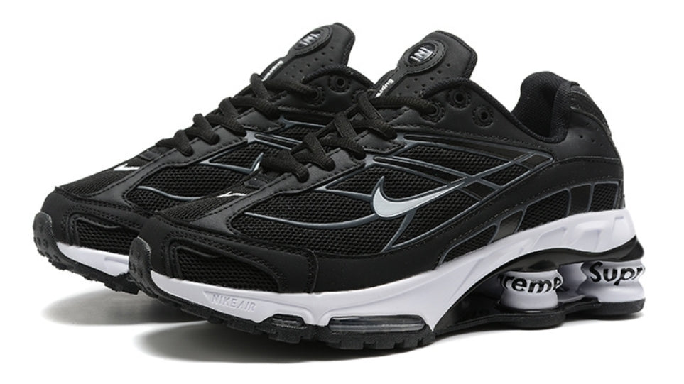 Les baskets Nike Shox Ride 2 Supreme X allient style audacieux et performance exceptionnelle. Pas cher. Le moins cher. Design sauvage