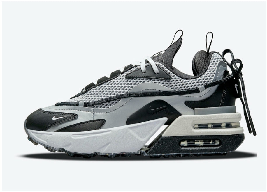 Les baskets Nike Air Max Furyosa combinent un design audacieux et un confort supérieur. Leur silhouette unique et leurs matériaux de haute qualité.