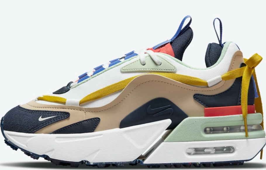 Les baskets Nike Air Max Furyosa combinent un design audacieux et un confort supérieur. Leur silhouette unique et leurs matériaux de haute qualité.