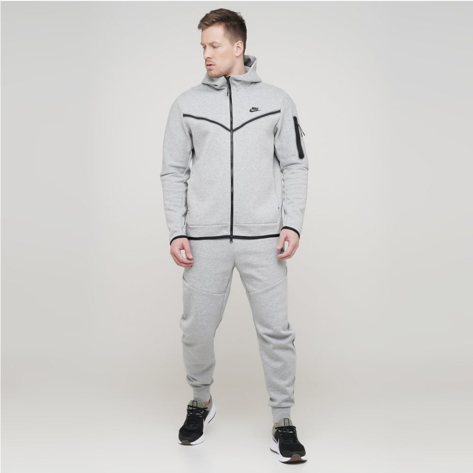 Les ensembles survêtement Nike combinent performance et style de manière exemplaire. Leur design dynamique.pas cher.le moins cher.