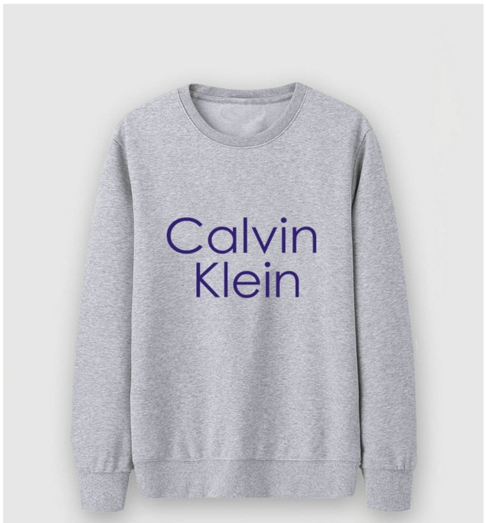 Les sweat Calvin Klein combinent élégance et confort.