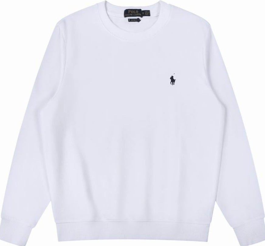 Le sweat Ralph Lauren allie performance et style. Son design élégant et sa qualité supérieure le rendent indispensable pour les amateurs de mode. Fabriqué avec des matériaux de qualité, ce sweat offre un confort optimal et un look raffiné.