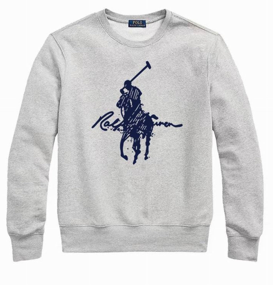 Le sweat Ralph Lauren allie performance et style. Son design élégant et sa qualité supérieure le rendent indispensable pour les amateurs de mode. Fabriqué avec des matériaux de qualité, ce sweat offre un confort optimal et un look raffiné.