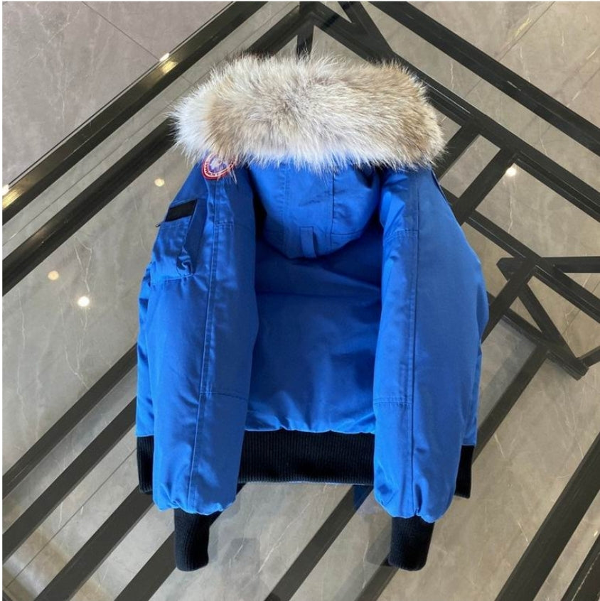 Les doudounes Canada Goose allient élégance et chaleur pour offrir une protection optimale contre le froid. Leur design sophistiqué et leurs matériaux de haute qualité. Pas cher. Le moins cher.