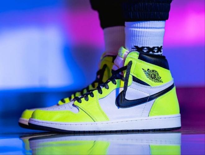 Les baskets Air Jordan 1 offrent un style iconique et une performance légendaire.
 leur design emblématique .pas cher. Le moins cher.