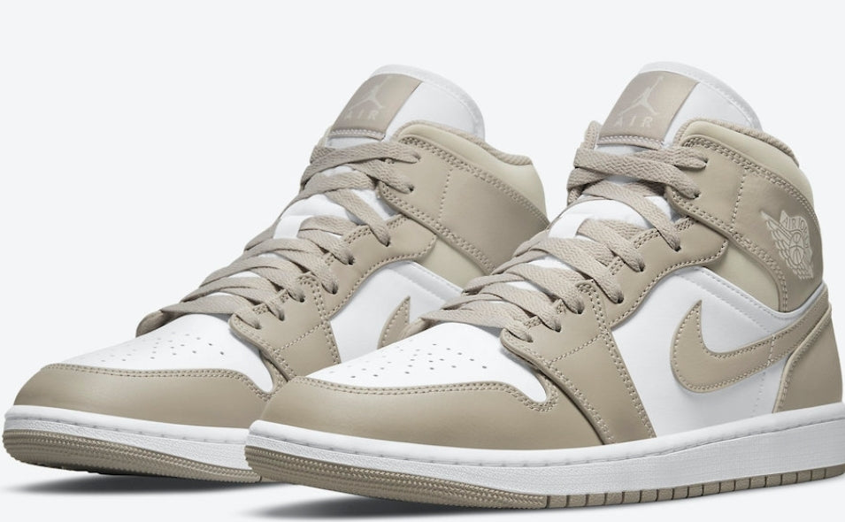 Les baskets Air Jordan 1 offrent un style iconique et une performance légendaire.
leur design emblématique .pas cher. Le moins cher.