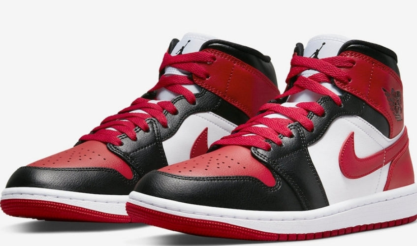 Les baskets Air Jordan 1 offrent un style iconique et une performance légendaire.
leur design emblématique .pas cher. Le moins cher.
