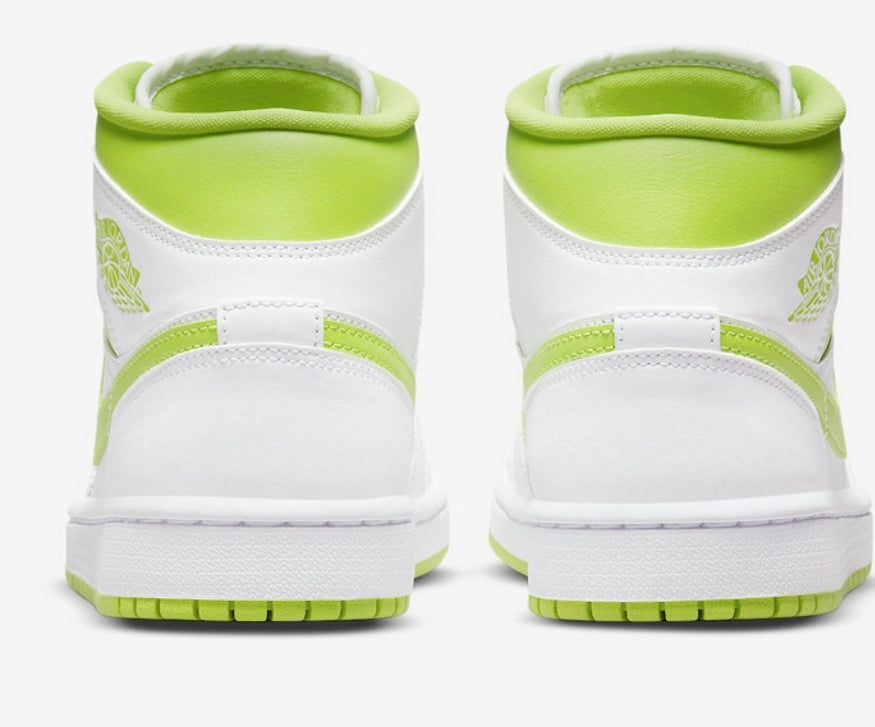 Les baskets Air Jordan 1 offrent un style iconique et une performance légendaire.
leur design emblématique .pas cher. Le moins cher.