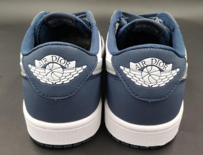 Les baskets Air Jordan 1 offrent un style iconique et une performance légendaire.
leur design emblématique .pas cher. Le moins cher.