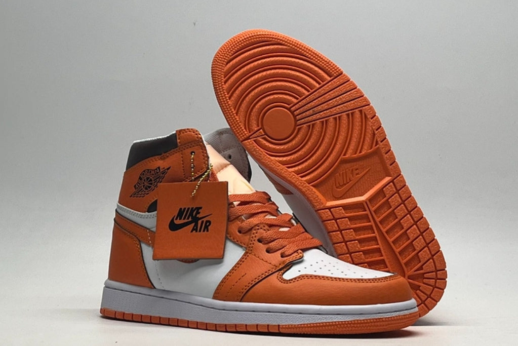 Les baskets Air Jordan 1 offrent un style iconique et une performance légendaire.
 leur design emblématique .pas cher. Le moins cher.