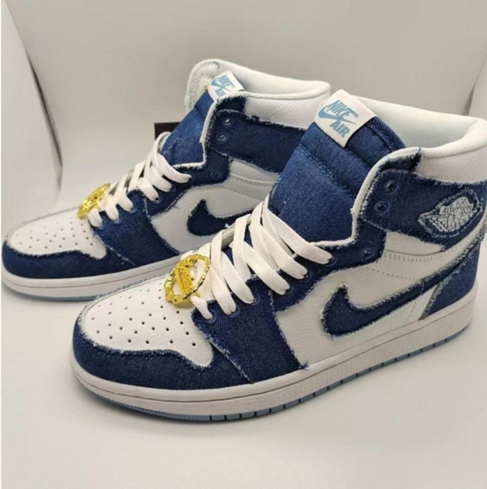 Les baskets Air Jordan 1 offrent un style iconique et une performance légendaire.
 leur design emblématique .pas cher. Le moins cher.