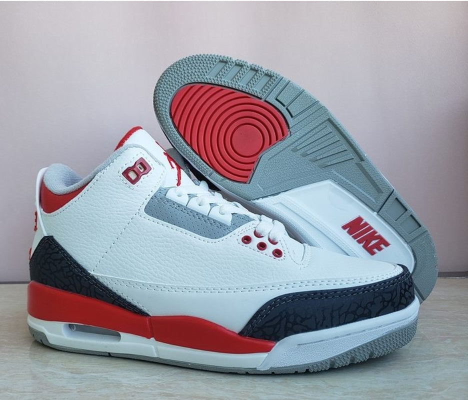 Les baskets Air Jordan 3 offrent un style légendaire et une performance exceptionnelle.
leur design emblématique.pas cher.le moins cher.
