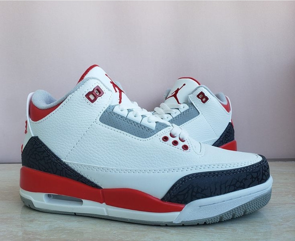 Les baskets Air Jordan 3 offrent un style légendaire et une performance exceptionnelle.
leur design emblématique.pas cher.le moins cher.