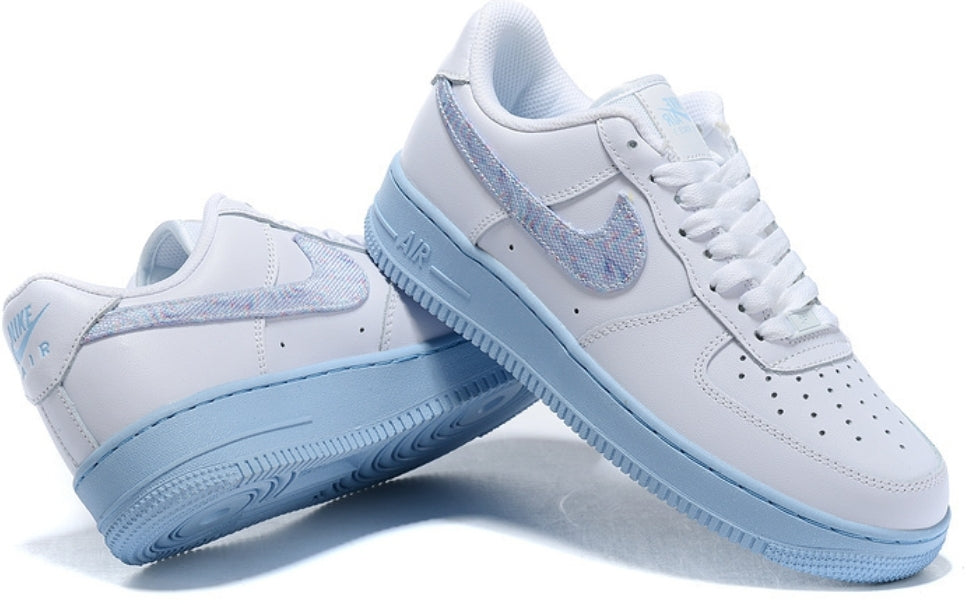 Les baskets Nike Air Force 1 combinent style et performance, offrant une expérience exceptionnelle.pas cher. Le moins cher.