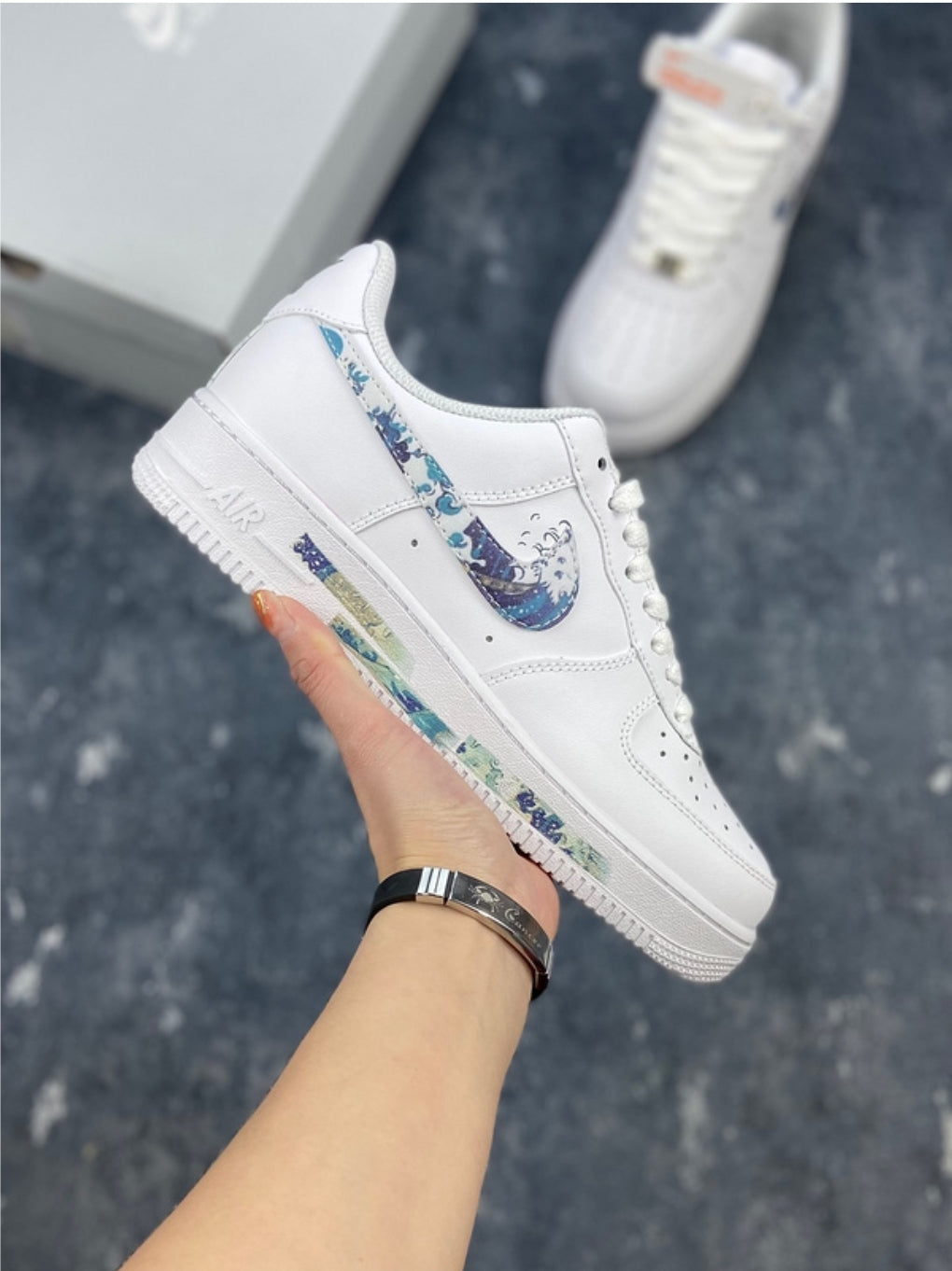 Les baskets Nike Air Force 1 combinent style et performance, offrant une expérience exceptionnelle.pas cher. Le moins cher.