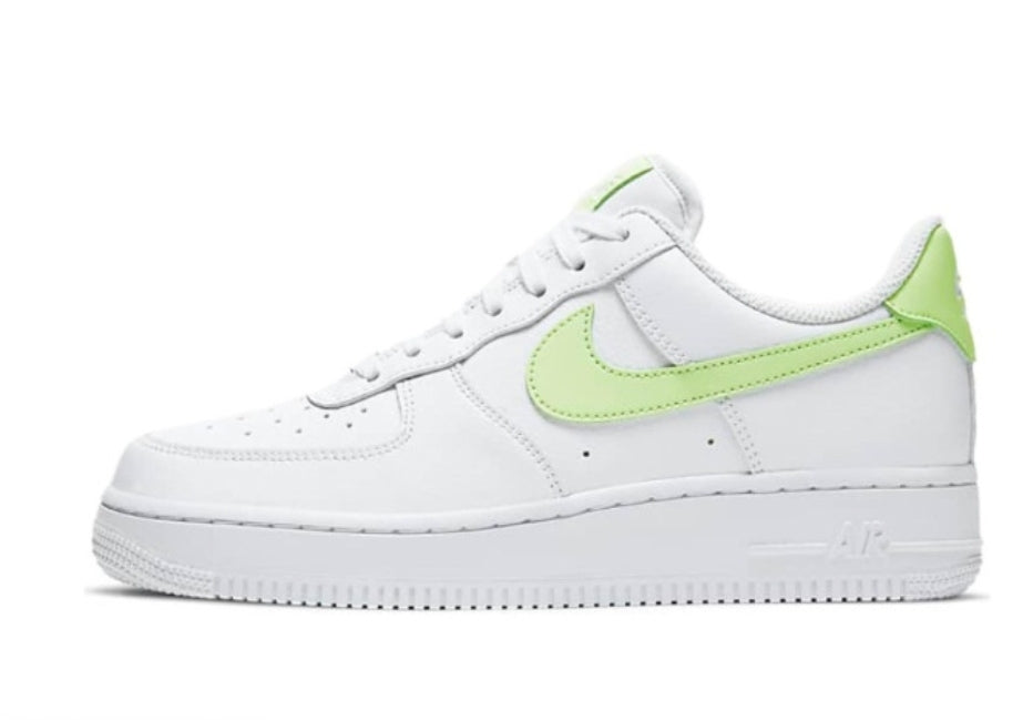 Les baskets Nike Air Force 1 combinent style et performance, offrant une expérience exceptionnelle.pas cher. Le moins cher.