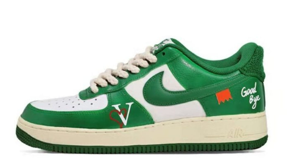 Les baskets Nike Air Force 1 combinent style et performance, offrant une expérience exceptionnelle.pas cher. Le moins cher.