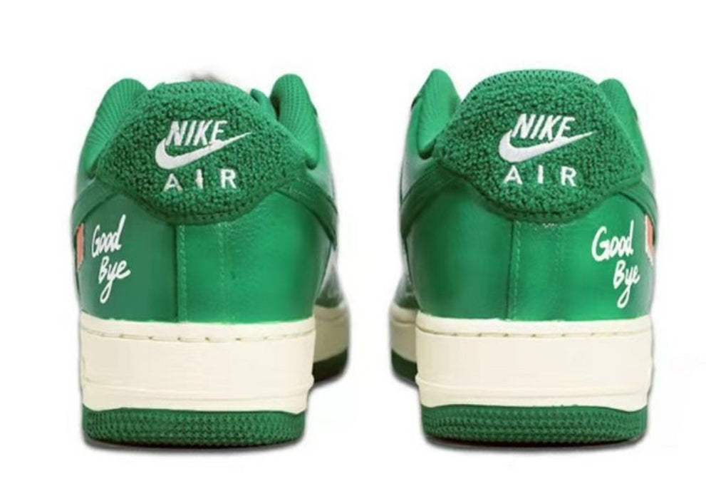 Les baskets Nike Air Force 1 combinent style et performance, offrant une expérience exceptionnelle.pas cher. Le moins cher.