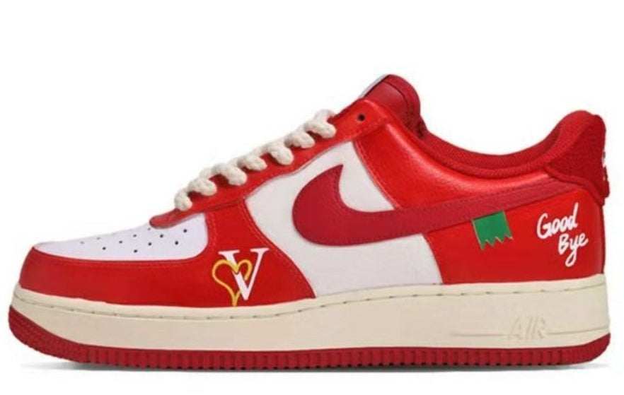 Les baskets Nike Air Force 1 combinent style et performance, offrant une expérience exceptionnelle.pas cher. Le moins cher.