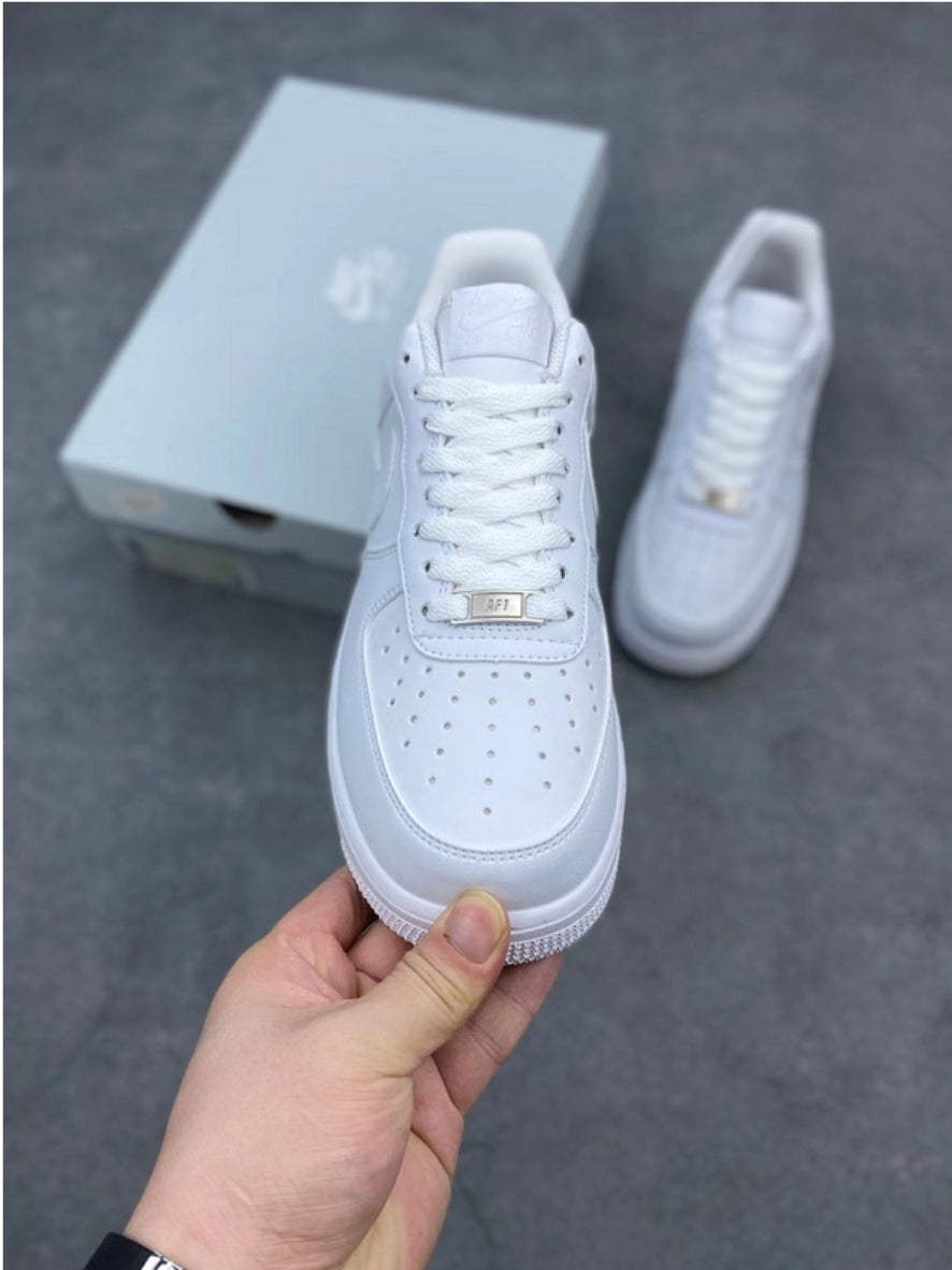 Les baskets Nike Air Force 1 combinent style et performance, offrant une expérience exceptionnelle.pas cher. Le moins cher.