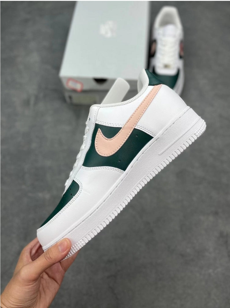 Les baskets Nike Air Force 1 combinent style et performance, offrant une expérience exceptionnelle.pas cher. Le moins cher.